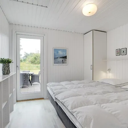 Thilde - 800m From The Sea By Interhome Hjørring